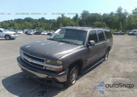 2002 Chevrolet Suburban Lt z USA, uszkodzony, nr VIN 1GNEC16Z82J193706